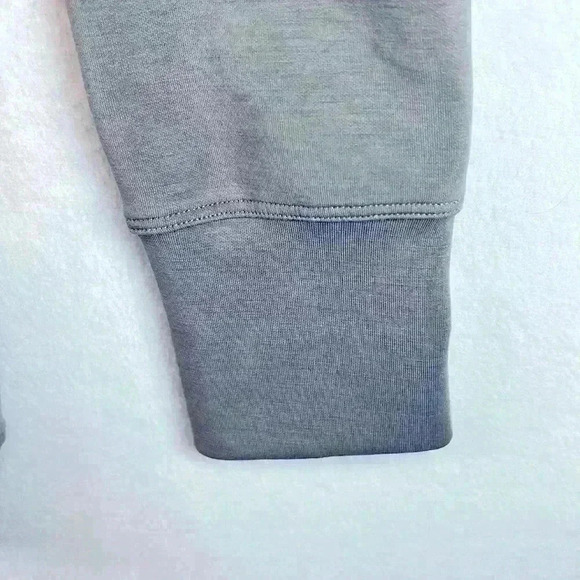 Cable & Gauge Top Gray Women’s Size M Knit Long Sleeve Cowl Neck - Picture 2 of 7